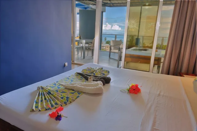 Connecting, Family, Twin Beds, Street View، Villa Les Orchidées 6/10