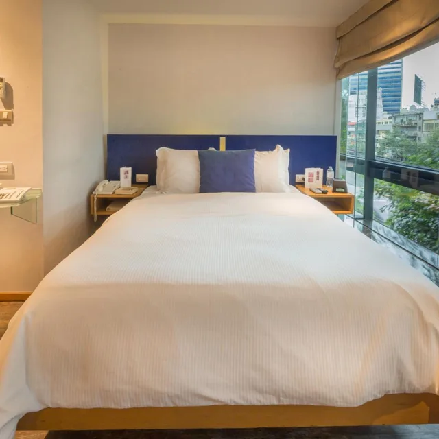 غرفة بسرير مزدوج، Suites Contempo 2/5