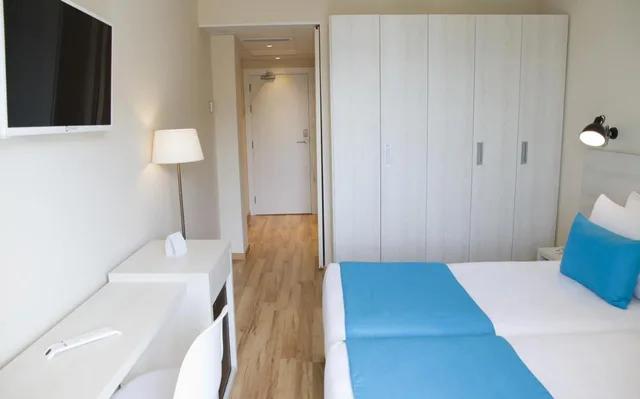 غرفة قياسية مزدوجة، Alegria Maripins Hotel 3/3