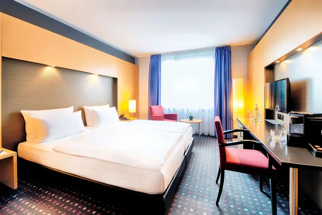 غرفة ديلوكس بسريرين منفصلين، Ramada by Wyndham Essen 4/10