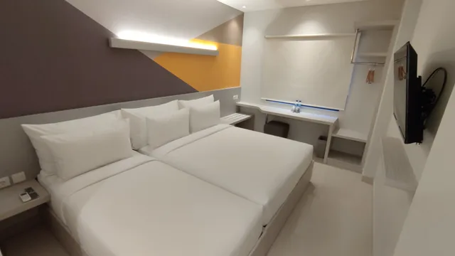 غرفة عائلية ثلاثية، Agogo Downtown Hotel Surabaya 1/6
