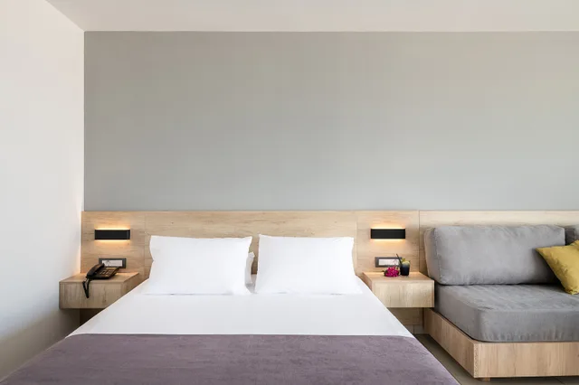 Standard, Double Bed, Side View، Galini Palace 2/3