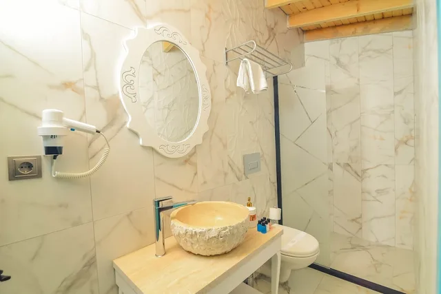 غرفة قياسية بسرير كوين، Bedirhan Konak Otel 2/2