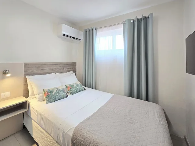 شقة ديلوكس بسرير كوين وسريرين مزدوجين، Bubali Villa And Apartments 1/10