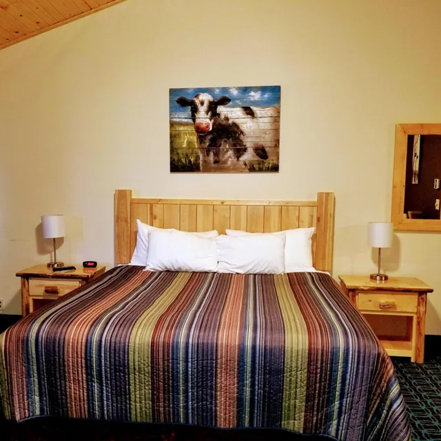 غرفة سيغنتشر بسرير كينج، Round Barn Lodge 8/10