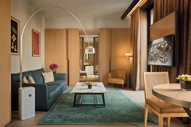 جناح ديلوكس بإطلالة على الحديقة بغرفة نوم واحدة، Bulgari Hotel Milano 7/9