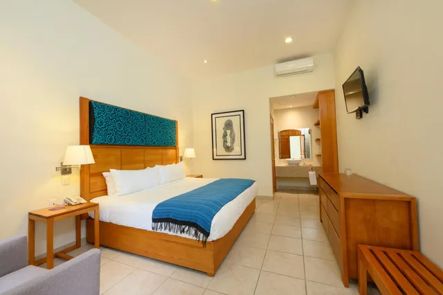 غرفة قياسية بسرير كينج، Xtilu Hotel 2/10
