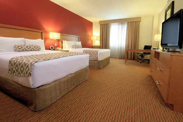 غرفة قياسية بسريرين كوين، CROWNE PLAZA MONTERREY AEROPUERTO 3/5