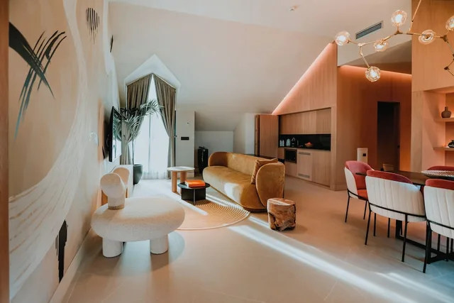 جناح بسرير كينج بشرفة، SO/Sotogrande Spa & Golf Resort Hotel 3/7