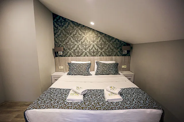 غرفة قياسية بسرير مزدوج أو سريرين منفصلين، Doa Suite Hotel 2/3