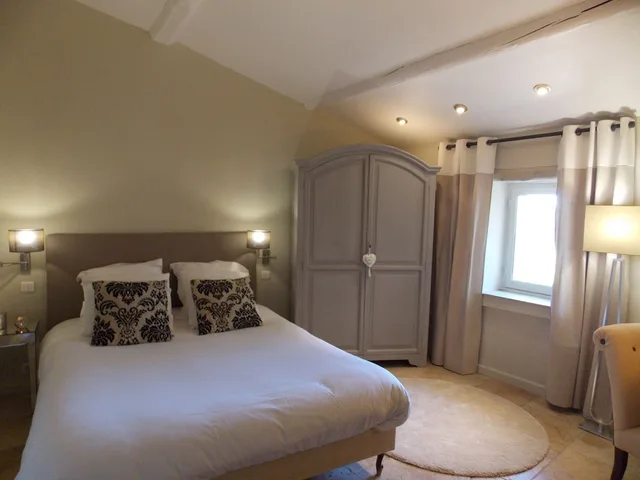غرفة كومفورت بسرير مزدوج أو سريرين منفصلين بغرفة نوم واحدة، Le Roy Soleil & Spa 1/2