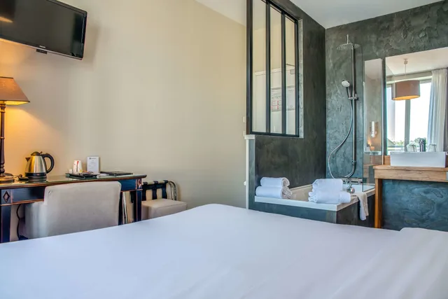 غرفة كلاسيكية بسرير مزدوج بإطلالة على المدينة، Best Western Hotel De La Plage 3/9