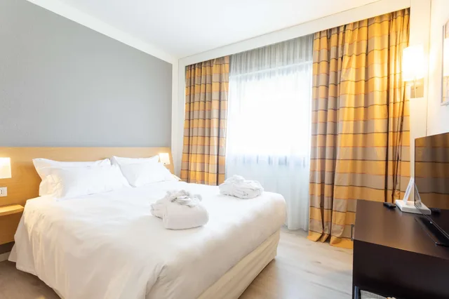 غرفة سوبيريور بسرير كوين مع أريكة يُسمح فيها بالحيوانات الأليفة، Living Place Hotel 1/10