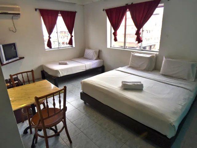 Deluxe, Triple, 1 Double and 1 Single Bed, Abell Residence 1/2