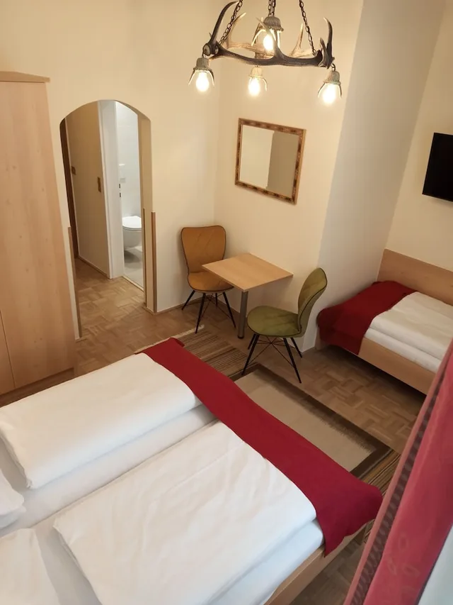 غرفة ثلاثية بسرير مزدوج وسرير فردي، Adlerhof 7/10
