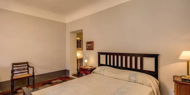 شقة بسرير كوين بغرفة نوم واحدة مع أريكة، Principe Amedeo 1 2/7