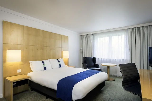غرفة قياسية بسرير مزدوج لذوي الإعاقة، HOLIDAY INN OXFORD 1/2