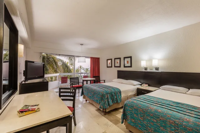 غرفة قياسية بإطلالة على الحديقة، Krystal Ixtapa All Inclusive 2/6
