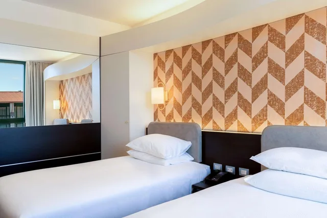 غرفة بسرير فردي، DoubleTree by Hilton Milan Malpensa 4/6