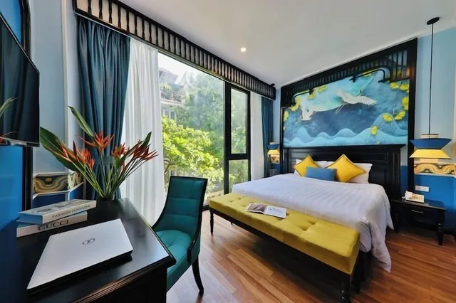غرفة جونيور بسرير كينج بإطلالة على المدينة، Oriana Boutique Hotel 4/7