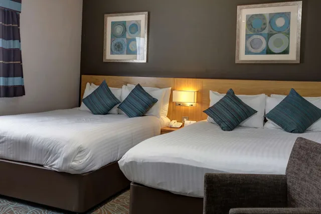 غرفة قياسية بسريرين مزدوجين، Best Western Plus Nottingham Westminster Hotel 1/3