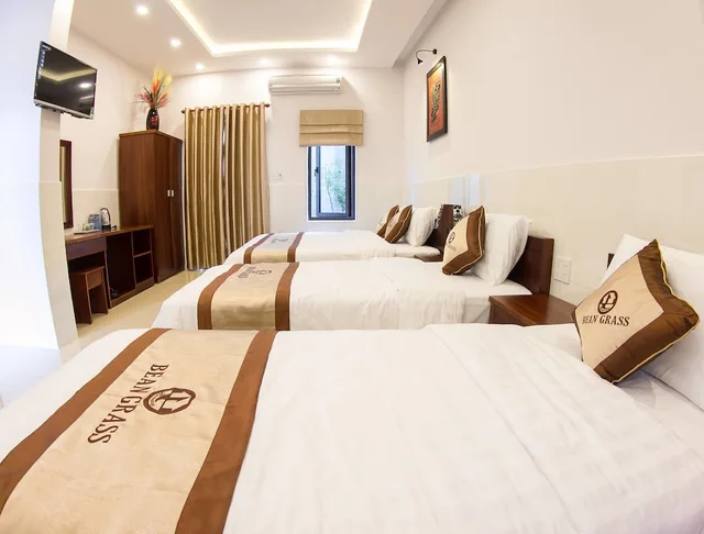 غرفة ديلوكس عائلية بسرير مزدوج وسريرين منفصلين بشرفة، Bean Grass Homestay 4/7