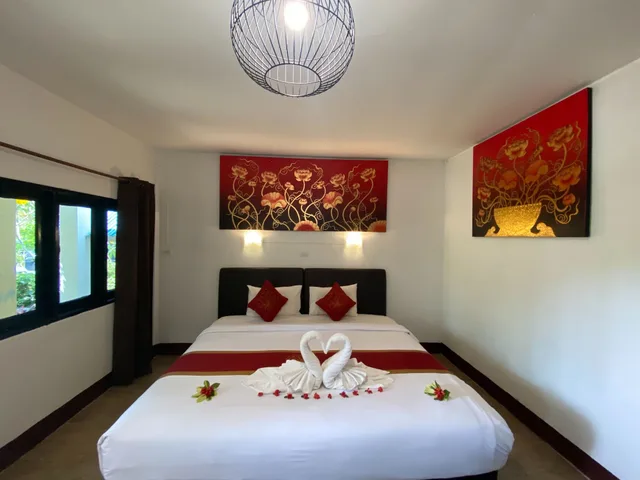 غرفة بسرير كينج بإطلالة على الحديقة، The Krabi Forest Homestay 1/10