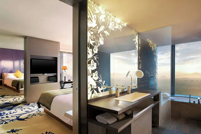 Marvelous, Suite, King Bed, Ocean Front، W Hong Kong Hotel 4/4