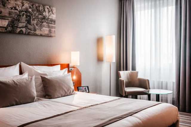 Comfort, Leonardo Hotel Aachen 8/10