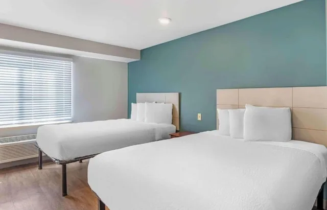 غرفة بسريرين كوين بمطبخ، Studio 6 Extended Stay Little Rock Southwest AR 2/8