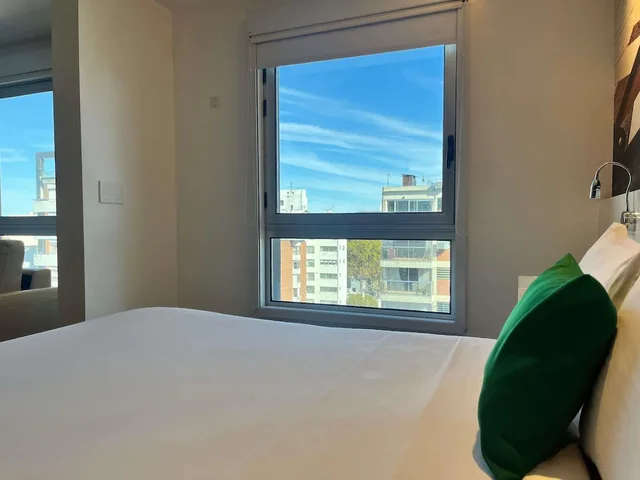 Standard Double Bed, Ibis Styles Montevideo Biarritz 6/10