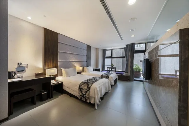 Love, 2 Double Beds، Tai-Yi Red Maple Resort(Tai-Yi Ecological Leisure Farm) 1/1