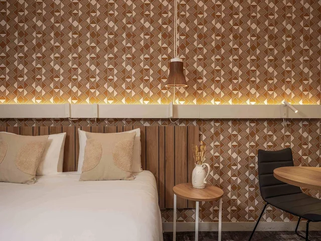 غرفة ثلاثية بثلاثة أسرّة مع أريكة، Ibis Paris Gare Montparnasse Catalogne 6/7