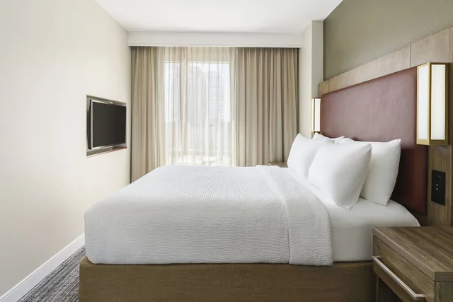 Studio, Queen Bed, Sofa, Accessible, Residence Inn by Marriott Austin Downtown/Convention Center 1/5