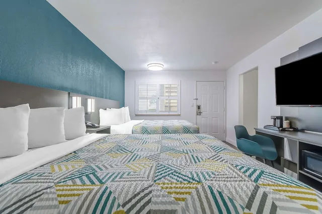 غرفة قياسية بسريرين كوين، Studio6 Suites Madera, CA - Yosemite 3/6