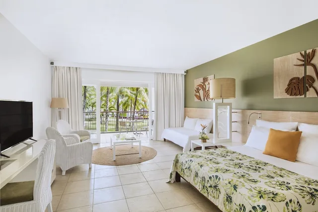 Victoria, King Bed، Victoria Beachcomber Resort and Spa 4/5