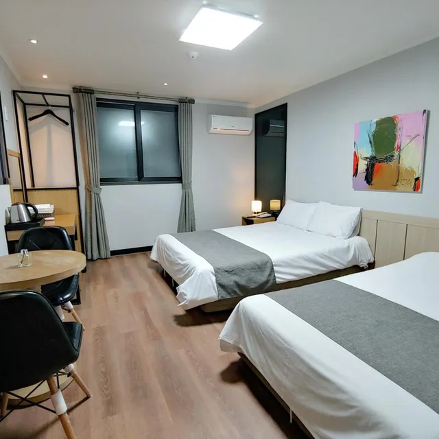 Standard, Triple, HOTEL TONG YEONDONG JEJU 7/10