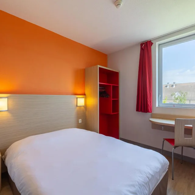 غرفة بسرير مزدوج، Hotel Premiere Classe Chartres Barjouville 2/10