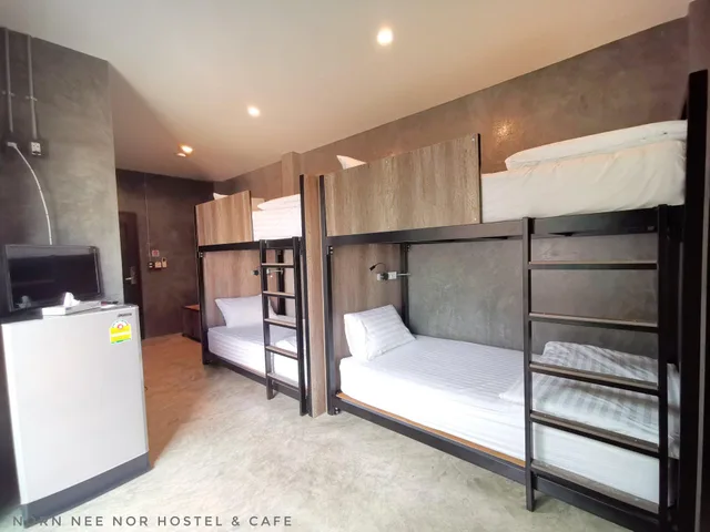 غرفة ديلوكس رباعية، Norn Nee Nor Hostel&Cafe 1/1