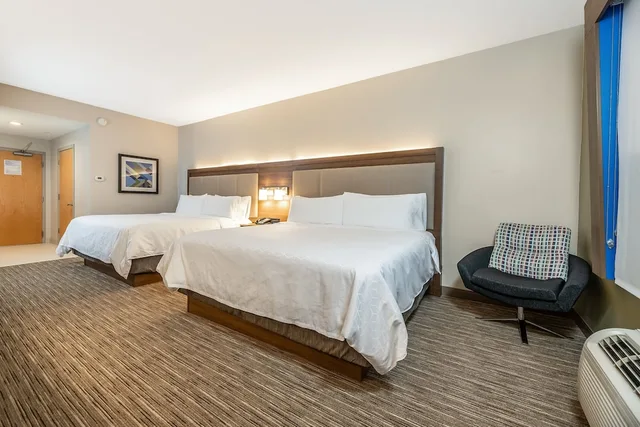 غرفة قياسية بسريرين كينج، Holiday Inn Express Hotel And Suites Fremont Milpitas Central 6/10