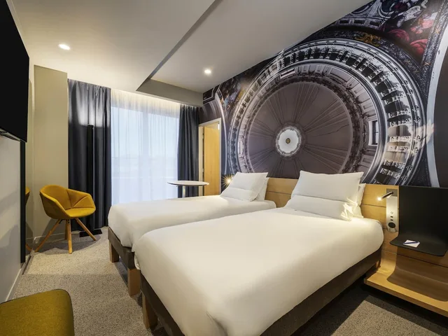 غرفة قياسية بسريرين منفصلين، NOVOTEL BELLEVILLE PARIS 20 1/6