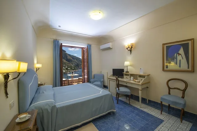 Room, Triple, 3 Beds, Sea View, French Balcony, Hotel Casa Albertina 1/10