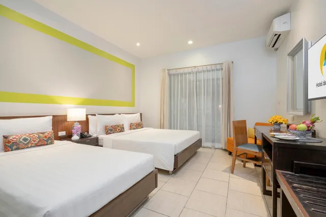 Urban Triple، Hotel De Bangkok 7/10