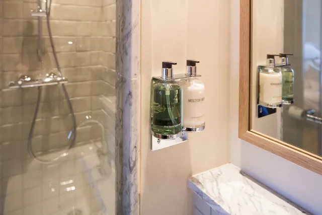 جناح بسرير مزدوج، Monbijou Hotel Berlin 6/6