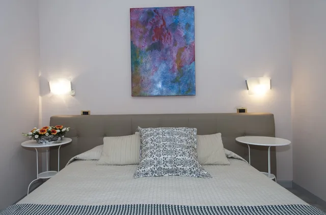 غرفة كلاسيكية بسرير مزدوج بشرفة، Hotel Monti 1/4