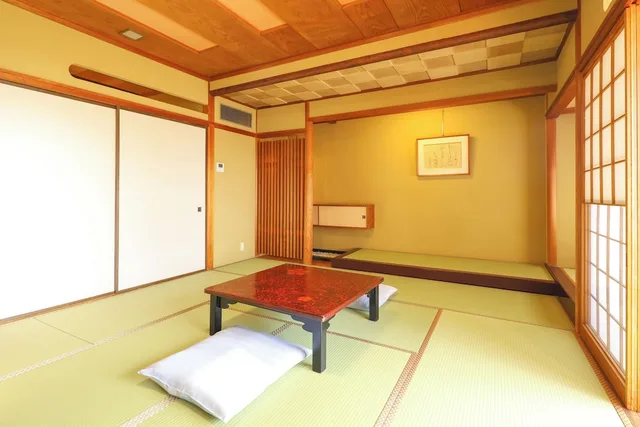 غرفة يابانية قياسية بفرشتي فوتون بحمام مشترك بأرضية تاتامي، Ooedo Onsen Monogatari Yamashiro Onsen Yamashitaya (ex. Kaga no Honjin Yamashitaya) 1/1