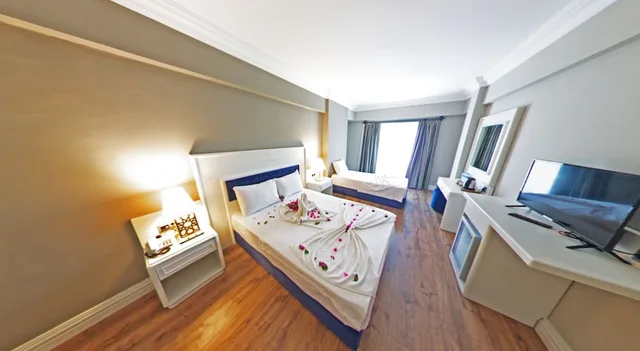غرفة عائلية بسرير مزدوج وسرير فردي، Mara Palace Hotel 3/5