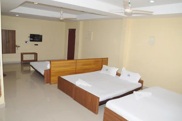 غرفة بستة أسرّة، Hotel Chanma International 1/1