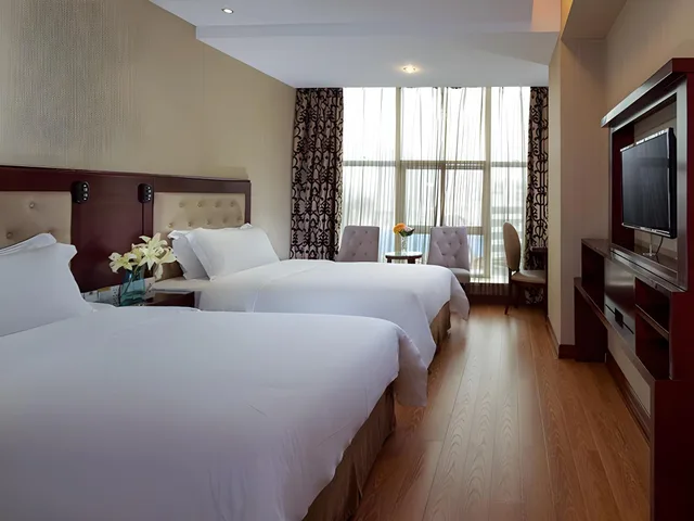 غرفة ديلوكس بسريرين منفصلين، Vienna Hotel (Shenzhen Pinghu Center Metro Station) 1/1