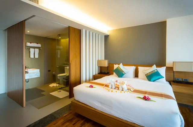 Deluxe, Executive, Suite, Double Bed, Pool Access، Chalong Chalet Resort And Longstay 1/3
